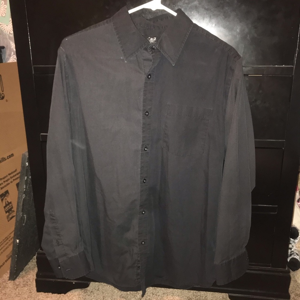 Mens Button down - Picture 2 of 6